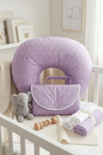 Pack Impermeable Cojín de lactancia y Mudador Portátil Purple Love